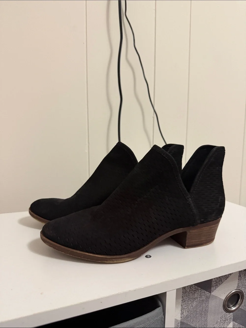 Lucky brand Women's Black Low Heel Ankle Booties